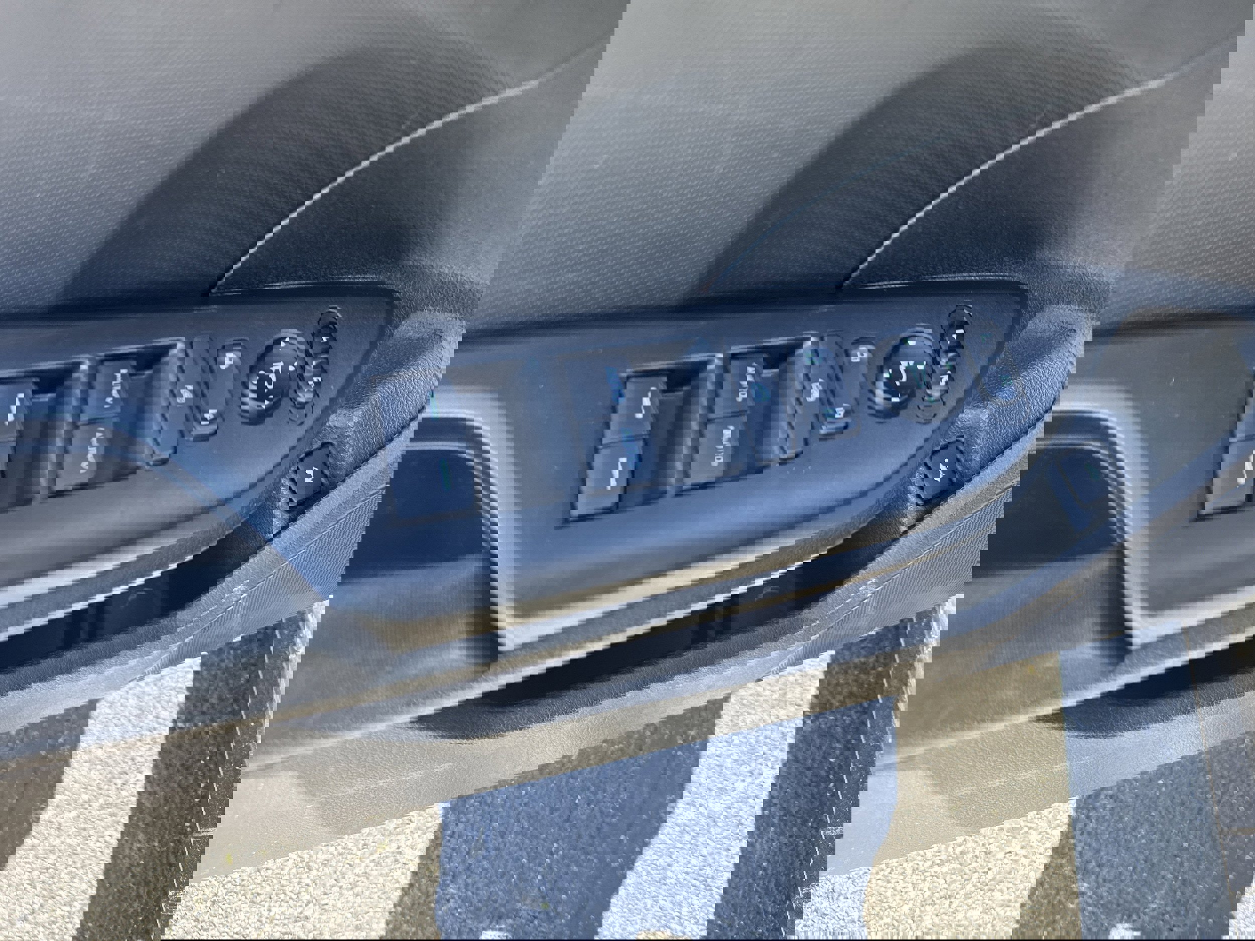 Used 2020 Honda Civic LX image 5