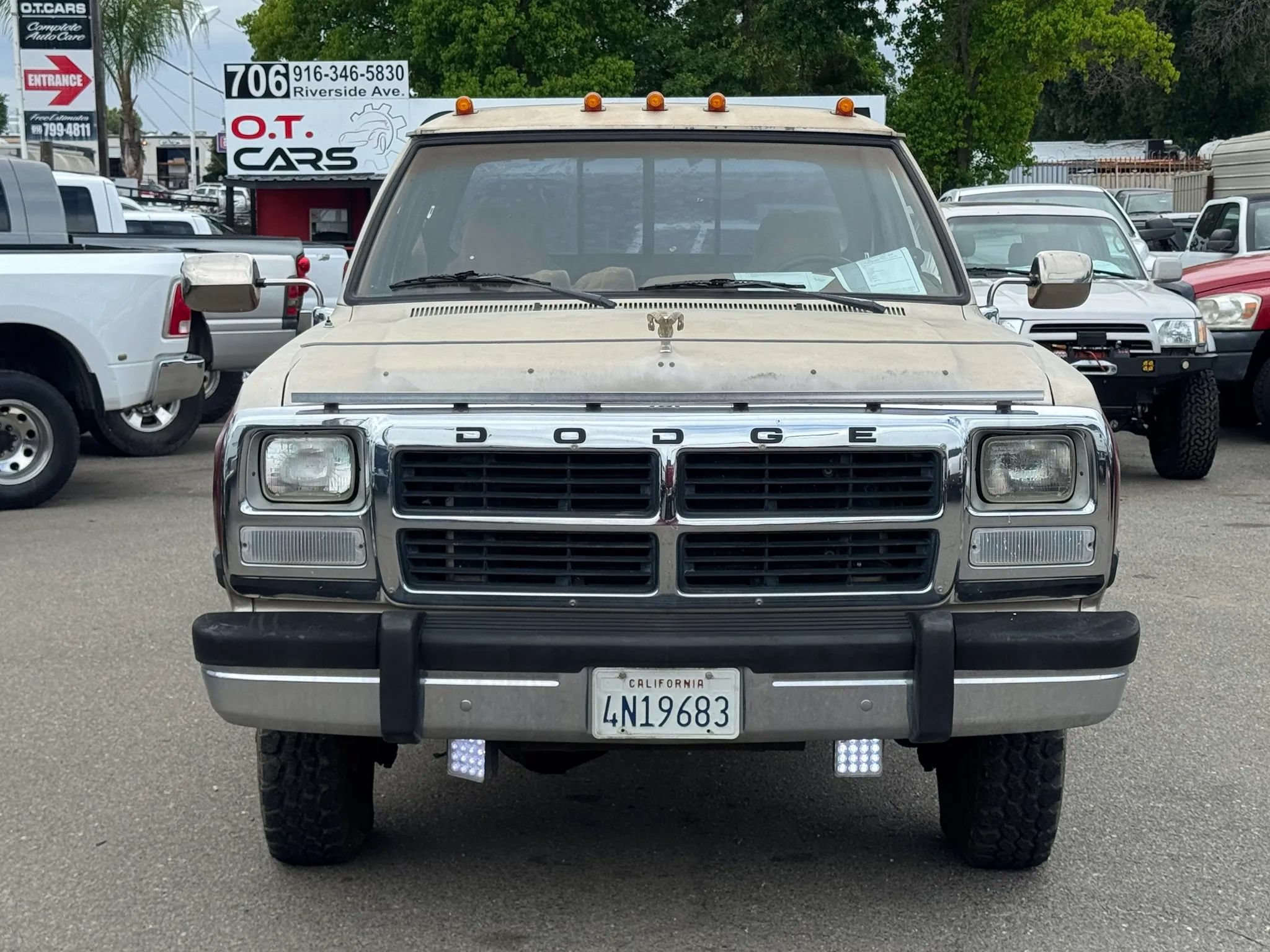 Used 1992 Dodge D/W Truck 350 AWD/4WD image 9