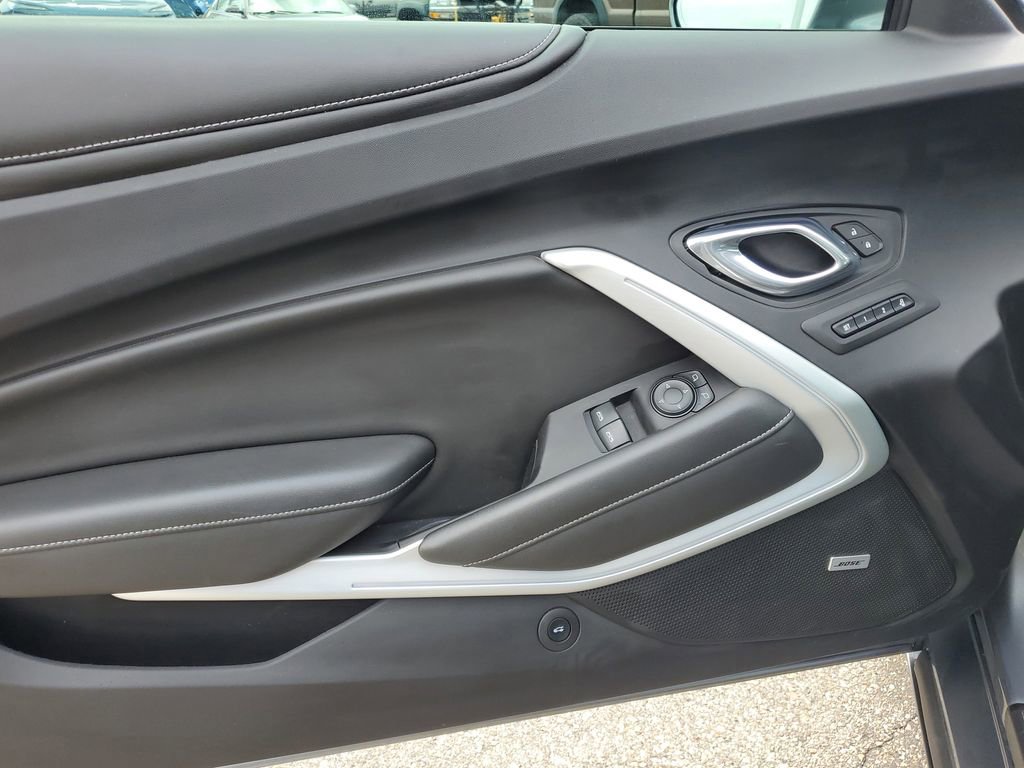 Used 2019 Chevrolet Camaro SS RWD image 22