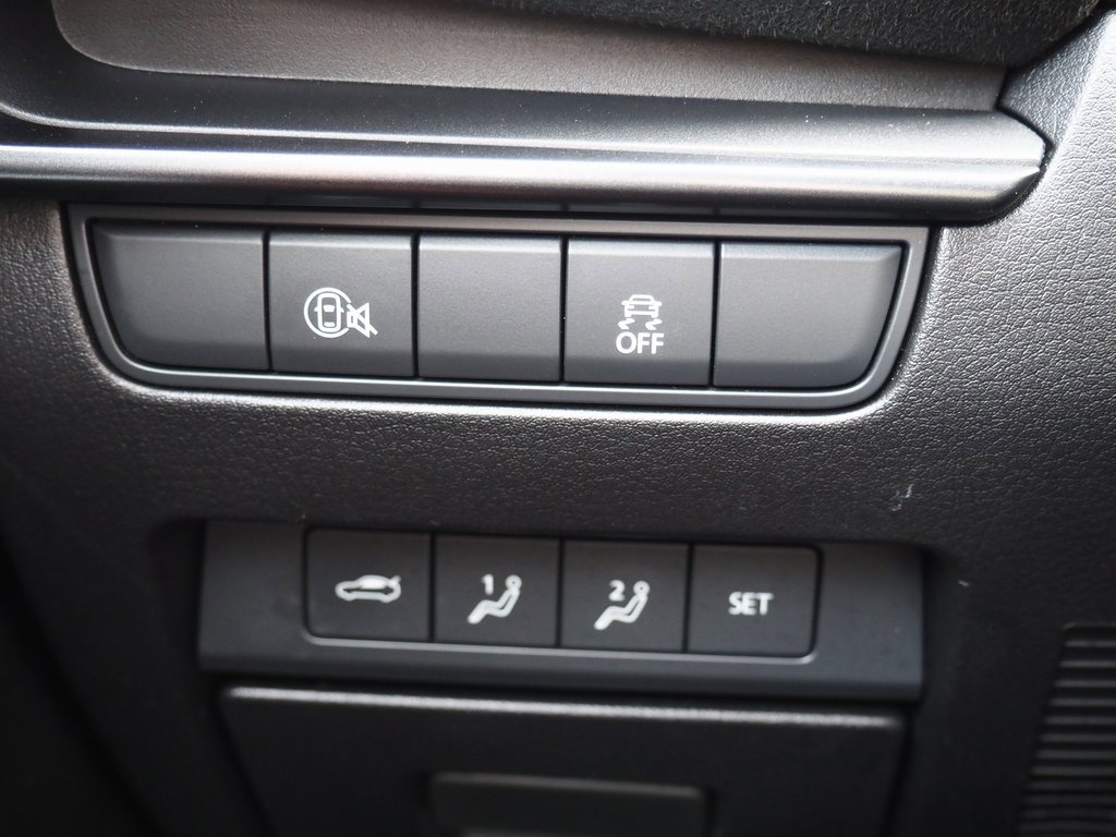 Used 2024 MAZDA MAZDA3 s image 23