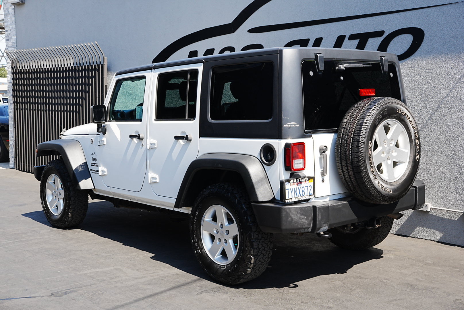 Used 2017 Jeep Wrangler Unlimited Sport w/ Quick Order Package 24S image 6