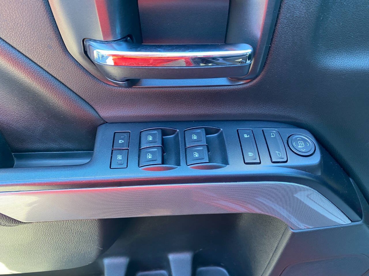 Used 2015 Chevrolet Silverado 1500 LT w/ All Star Edition AWD/4WD image 12