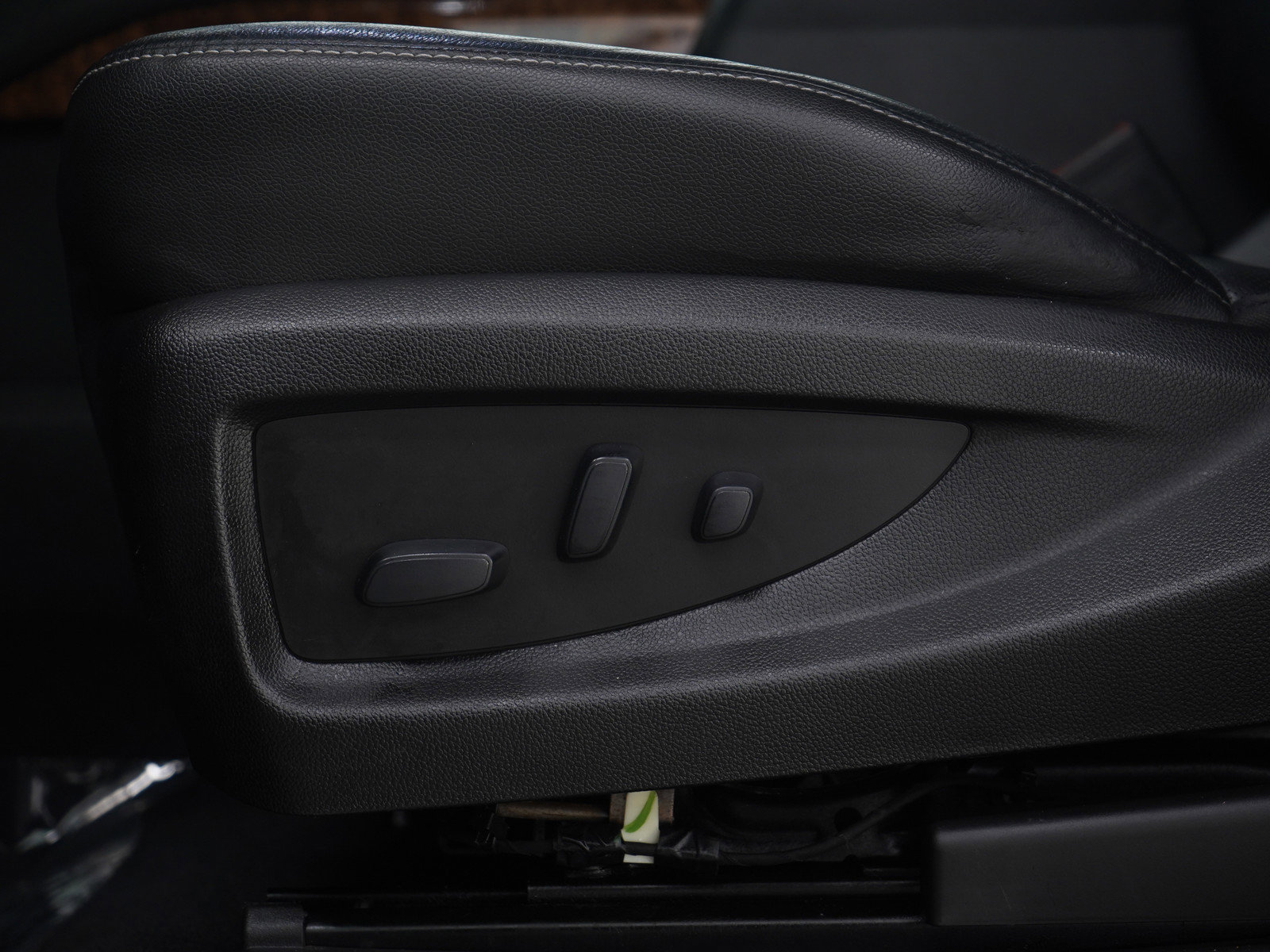 Used 2019 Chevrolet Tahoe Premier image 25