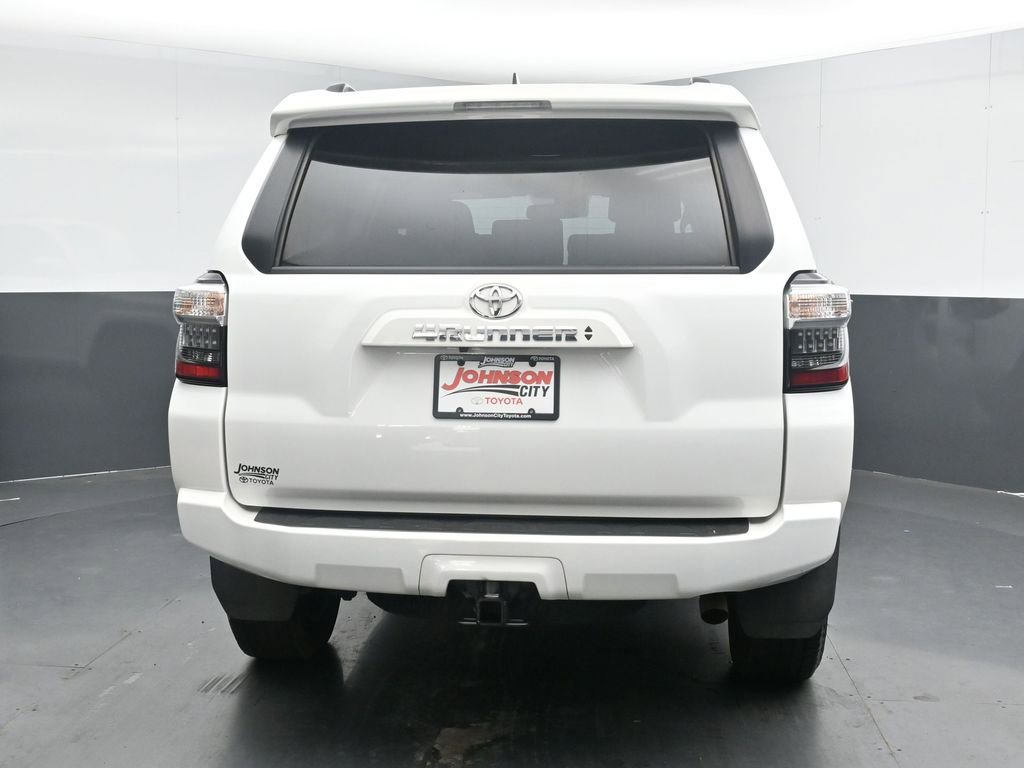 Used 2024 Toyota 4Runner SR5 image 8