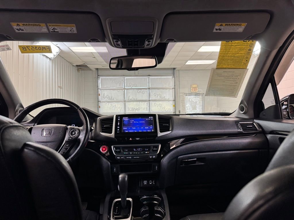 Used 2017 Honda Ridgeline RTL-E image 22