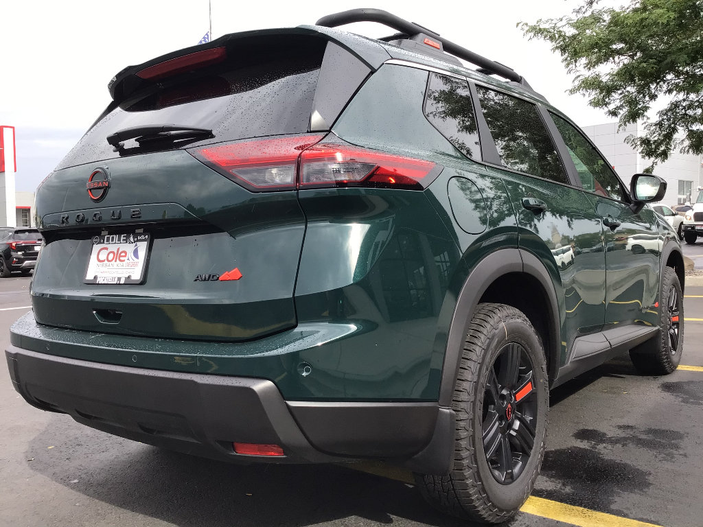 New 2026 Nissan Rogue SV AWD/4WD image 4