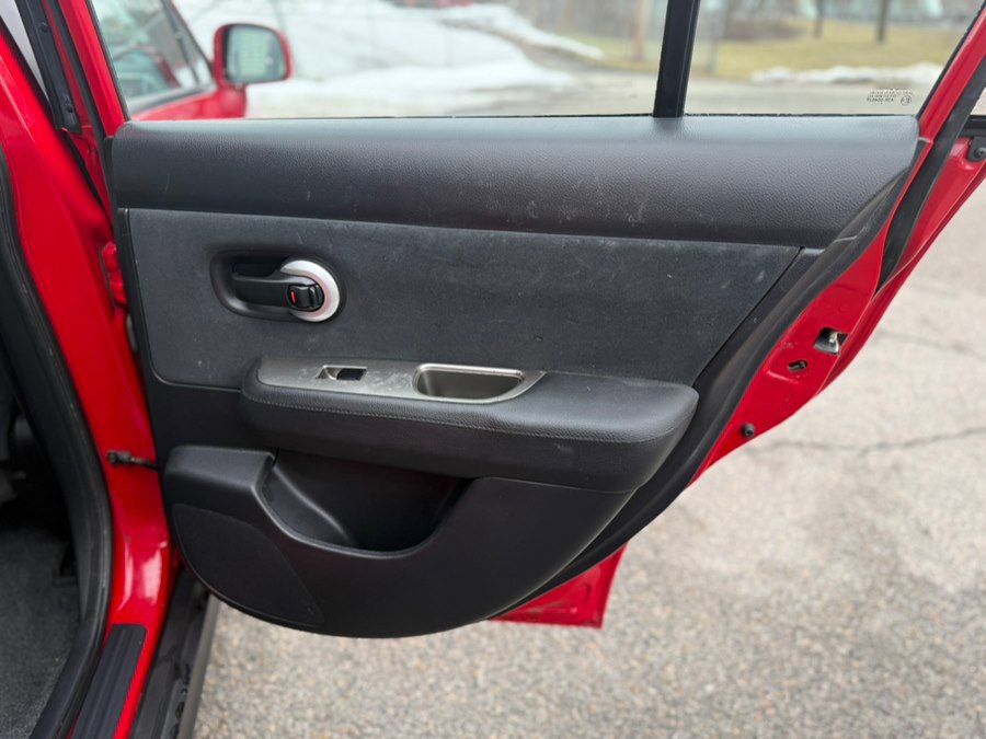 Used 2012 Nissan Versa 1.8 S w/ Plus Pkg image 22