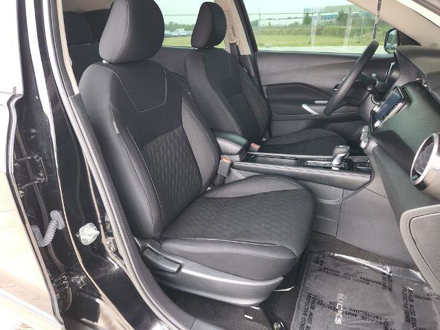 Certified 2024 Nissan Kicks SV image 15