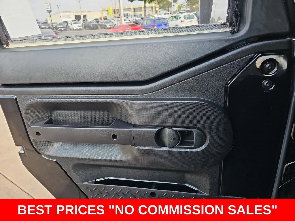 Used 2016 Jeep Wrangler Unlimited Sport w/ Connectivity Group AWD/4WD image 26