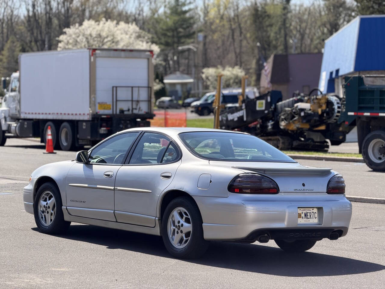 Used 2002 Pontiac Grand Prix GT FWD image 12