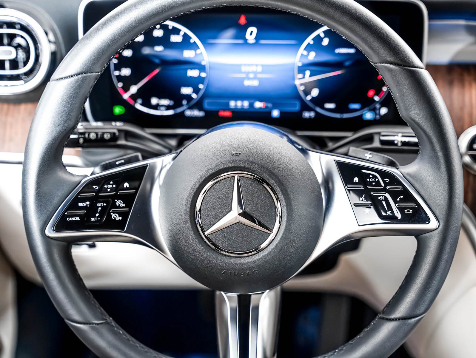 Certified 2026 Mercedes-Benz GLC 300 image 16