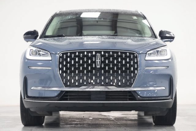 Used 2023 Lincoln Corsair Reserve w/ Equipment Group 202A AWD/4WD image 2