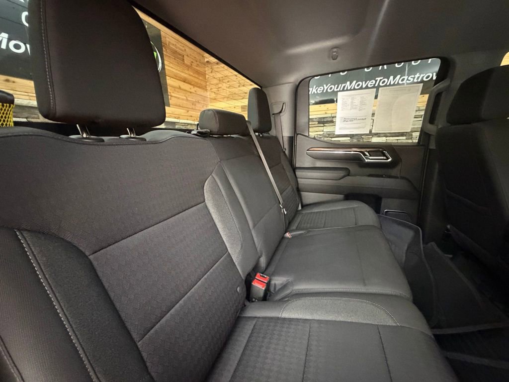 Used 2023 Chevrolet Silverado 1500 LT Trail Boss w/ Protection Package image 33