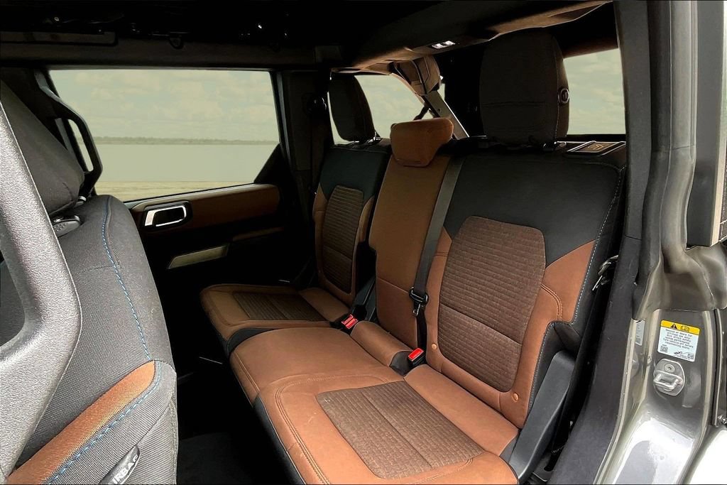 Used 2023 Ford Bronco Outer Banks AWD/4WD image 24