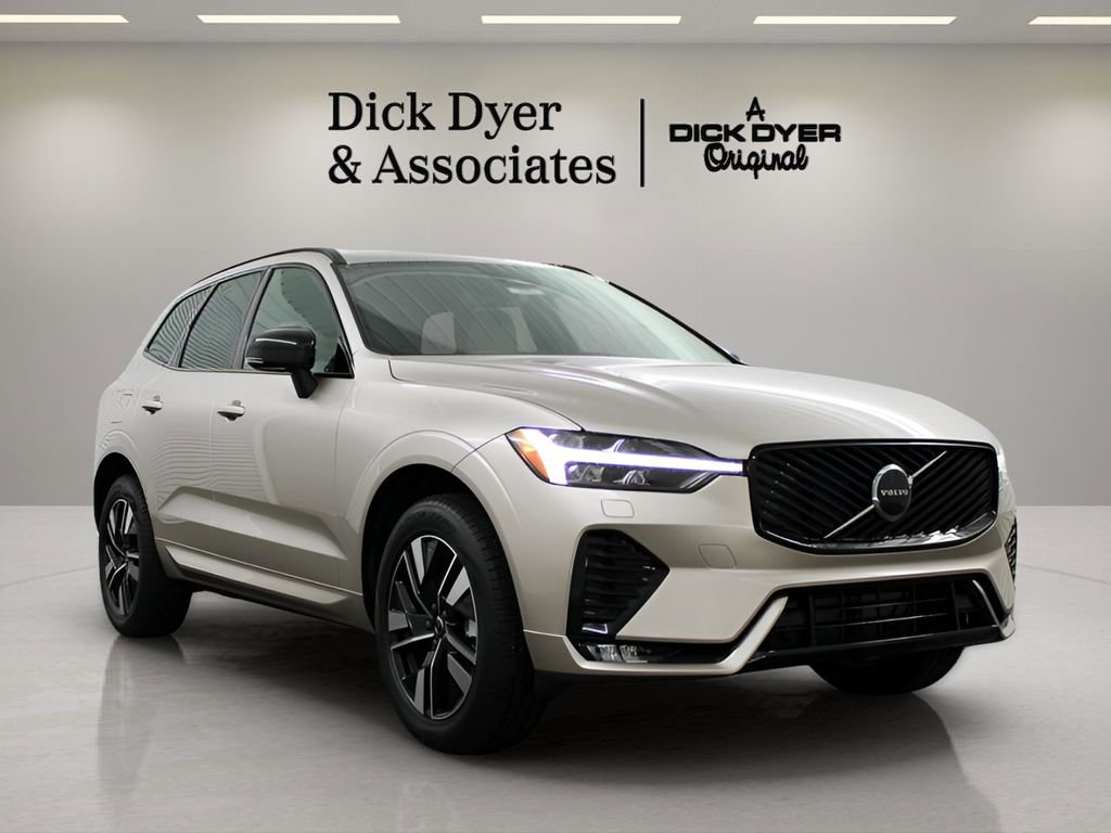 New 2026 Volvo XC60 B5 Core w/ Protection Package Premier image 9