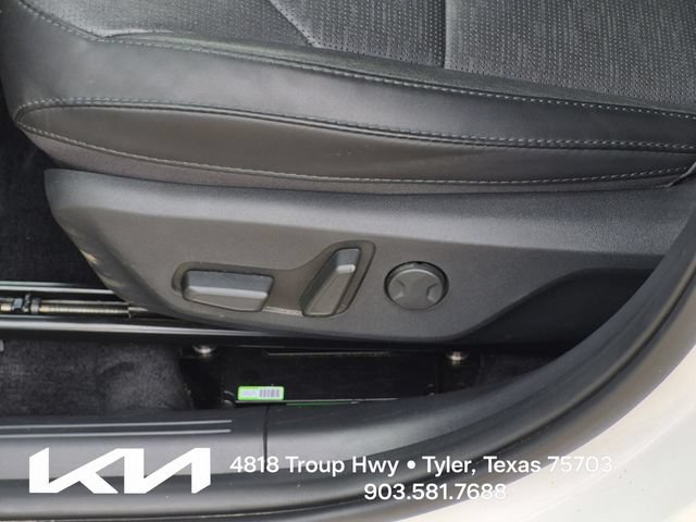 Certified 2023 Kia Niro Wave FWD image 21