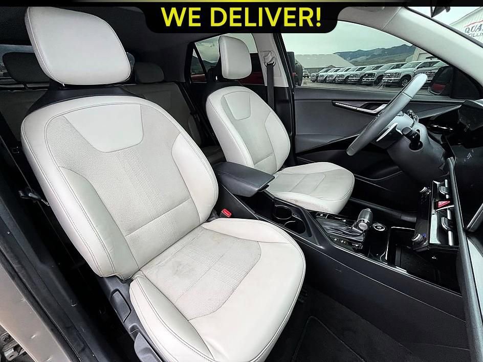 Used 2023 Kia Niro EX Touring FWD image 20