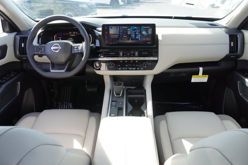New 2026 Nissan Pathfinder SL FWD image 12