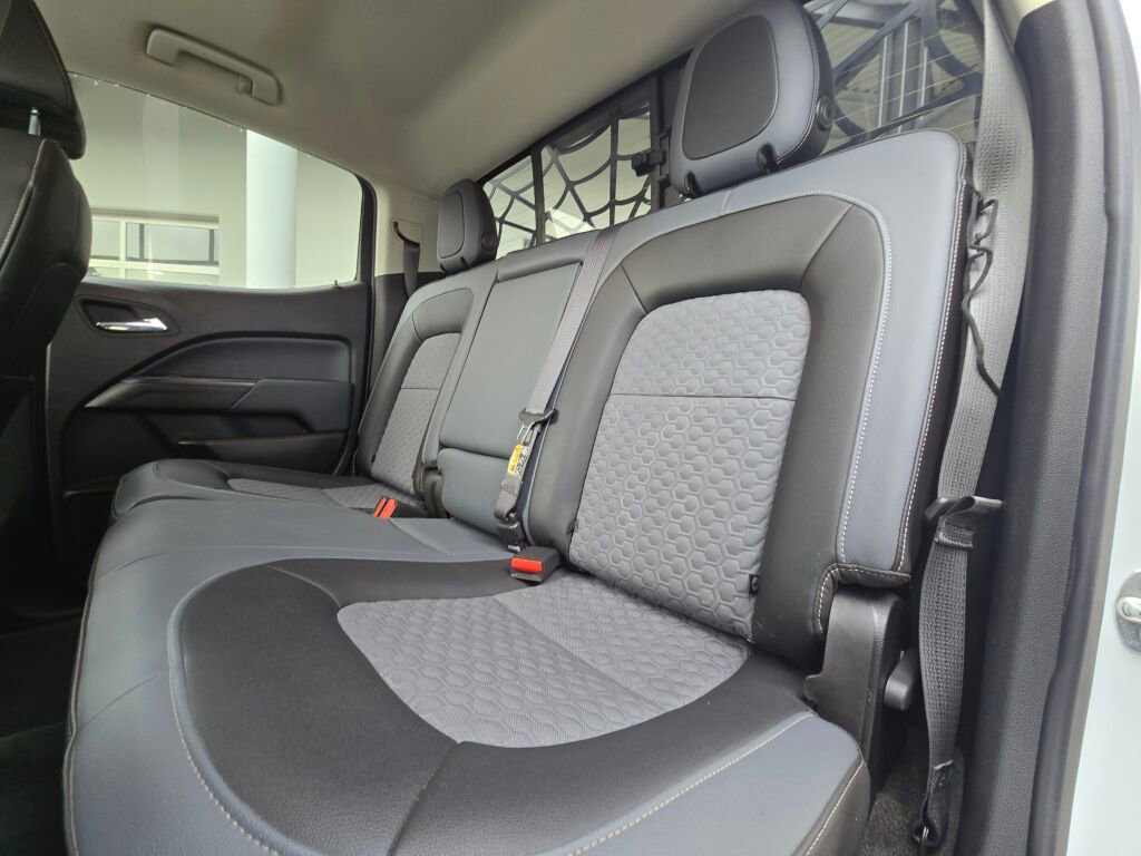 Used 2017 Chevrolet Colorado Z71 image 14