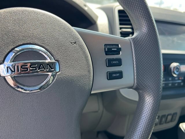 Used 2021 Nissan Frontier SV w/ Midnight Edition Floor Mats AWD/4WD image 21