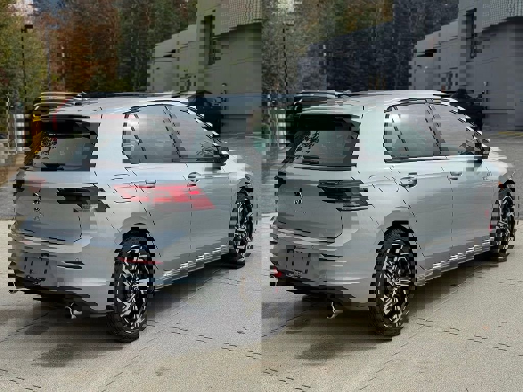 New 2025 Volkswagen GTI SE image 7