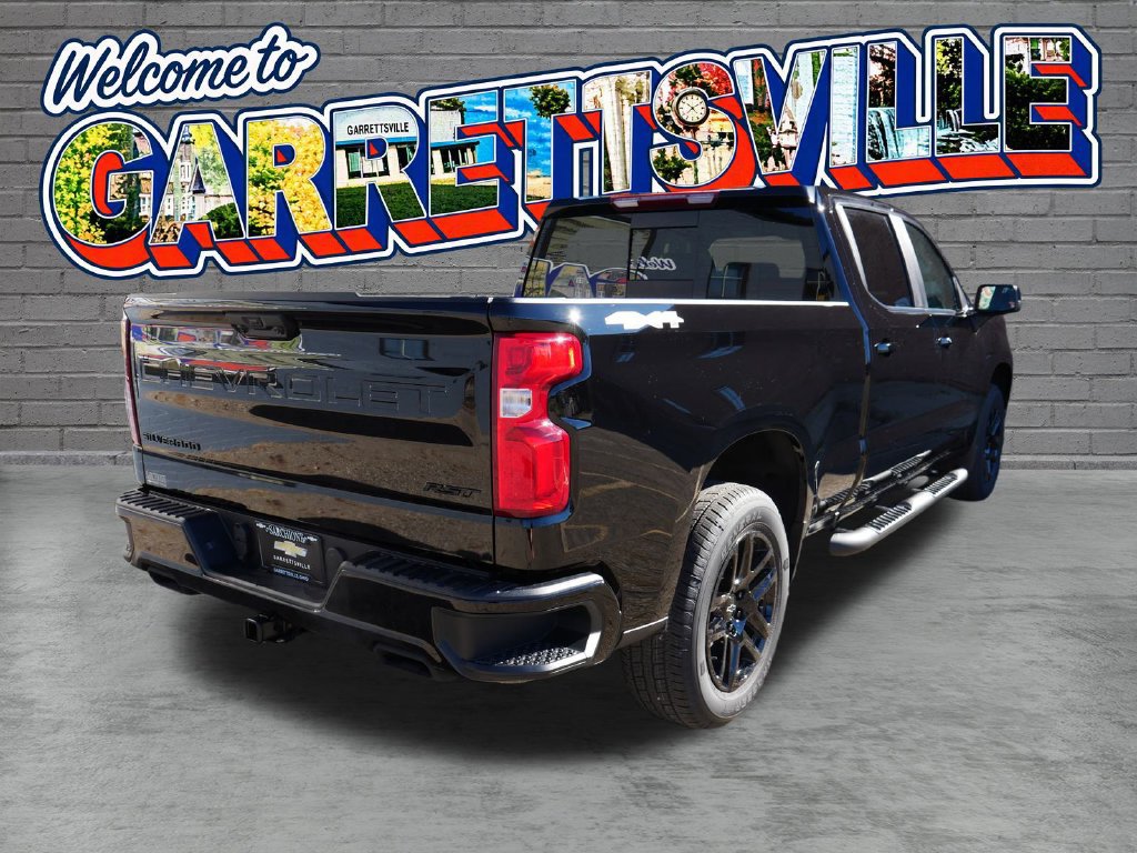 New 2026 Chevrolet Silverado 1500 RST w/ Dark Appearance Package AWD/4WD image 3