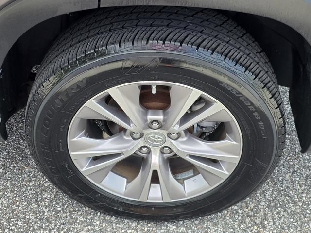 Used 2015 Toyota Highlander XLE FWD image 38