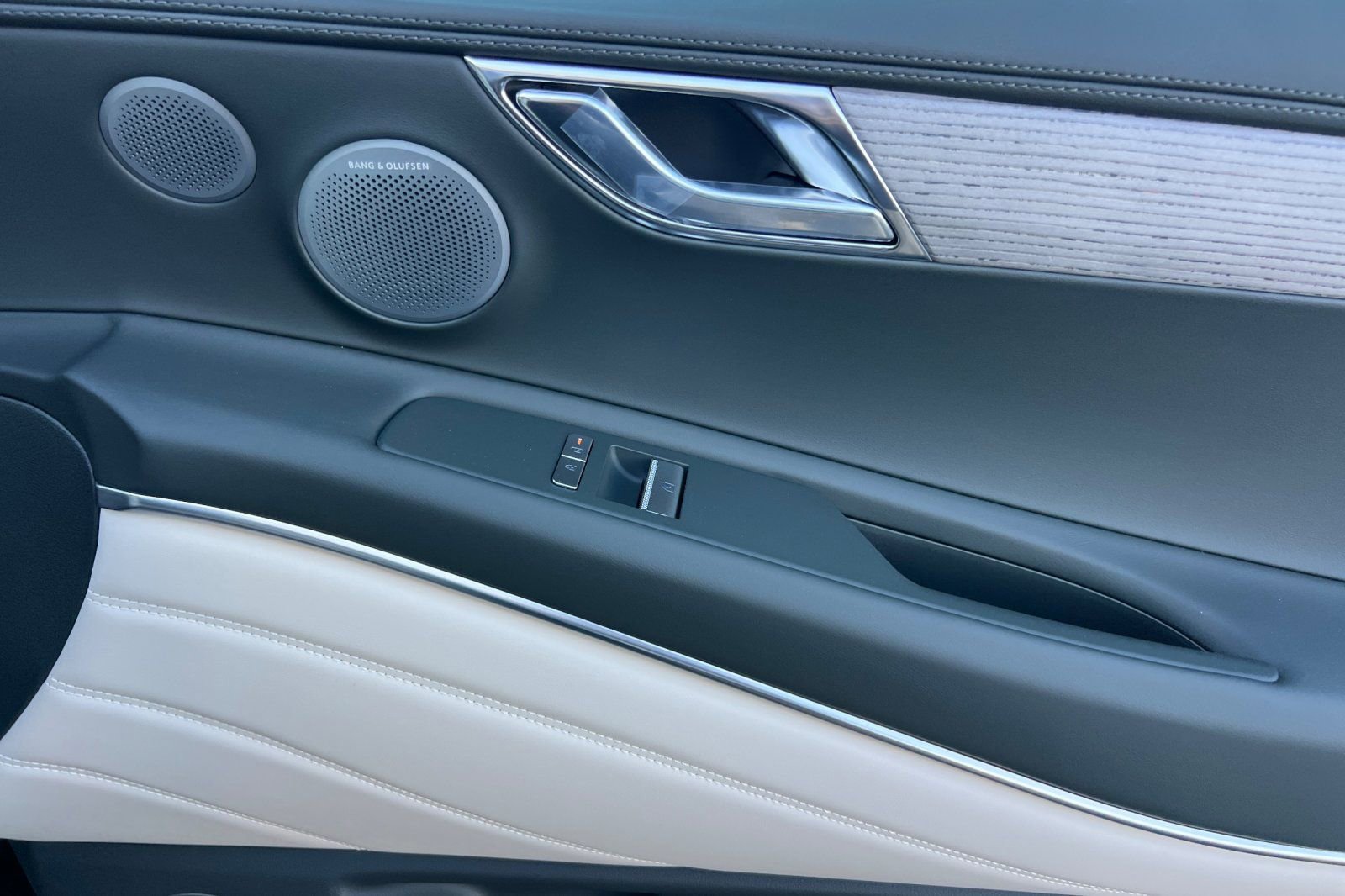 New 2026 Genesis GV80 2.5T Prestige image 21