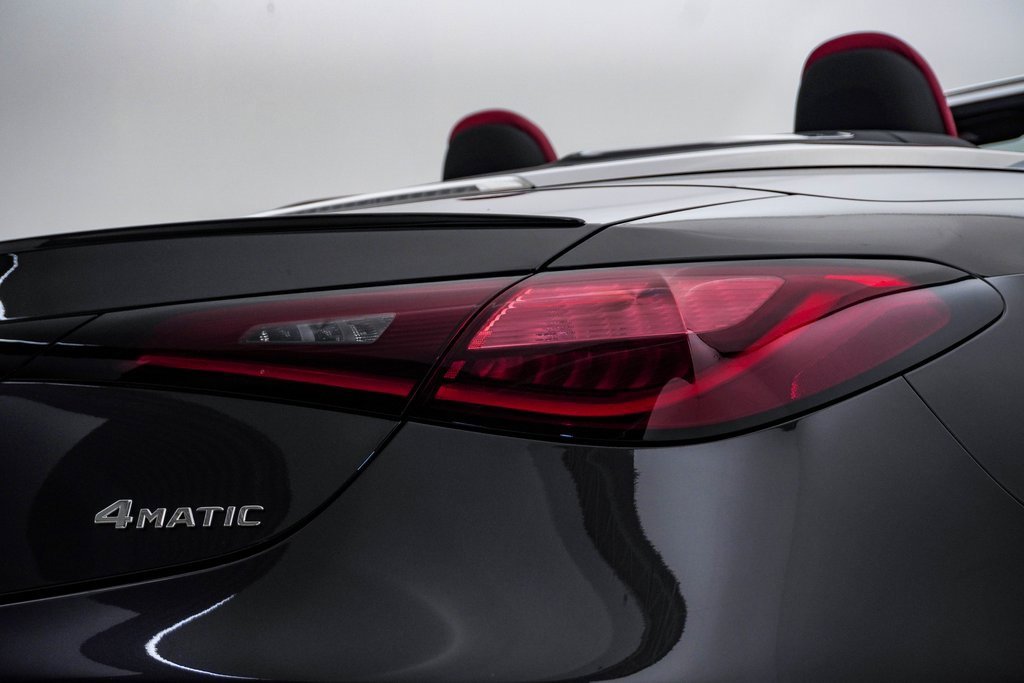 Used 2024 Mercedes-Benz CLE 450 4MATIC Cabriolet image 15