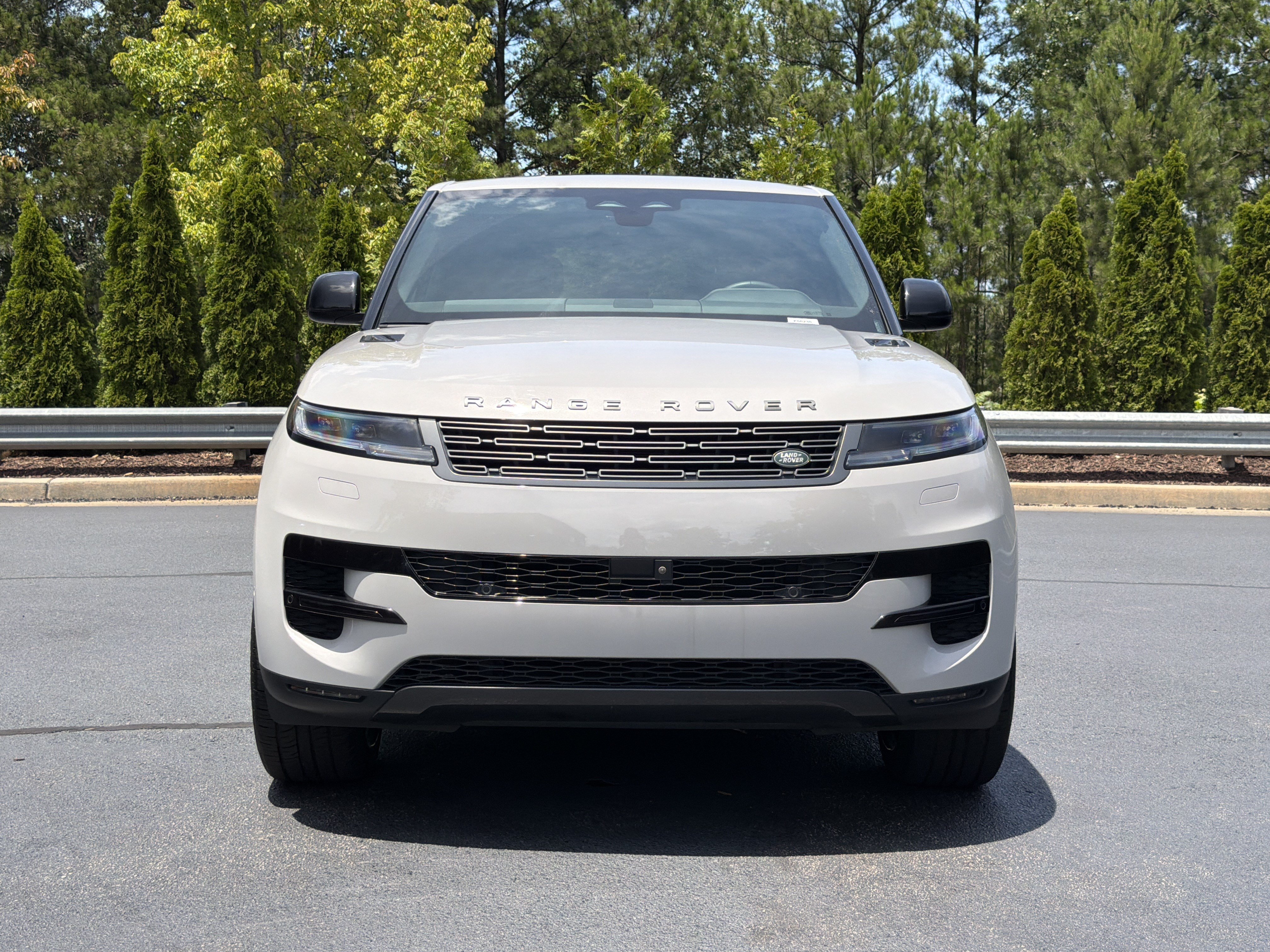 Used 2024 Land Rover Range Rover Sport SE AWD/4WD image 12