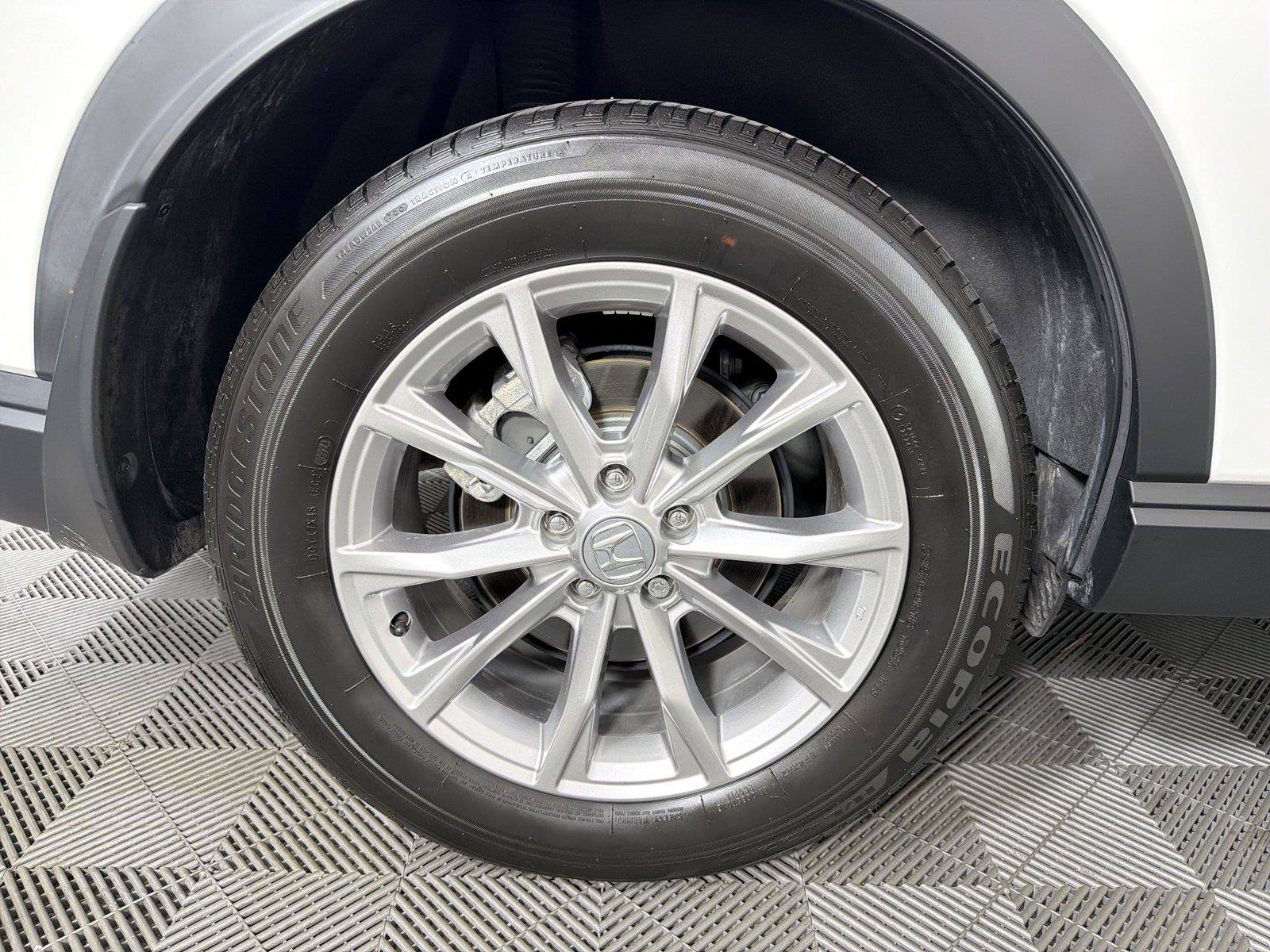 Used 2024 Honda CR-V EX image 15