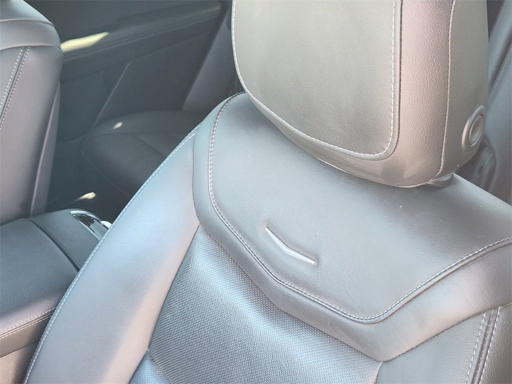 Used 2021 Cadillac XT6 Premium Luxury image 15