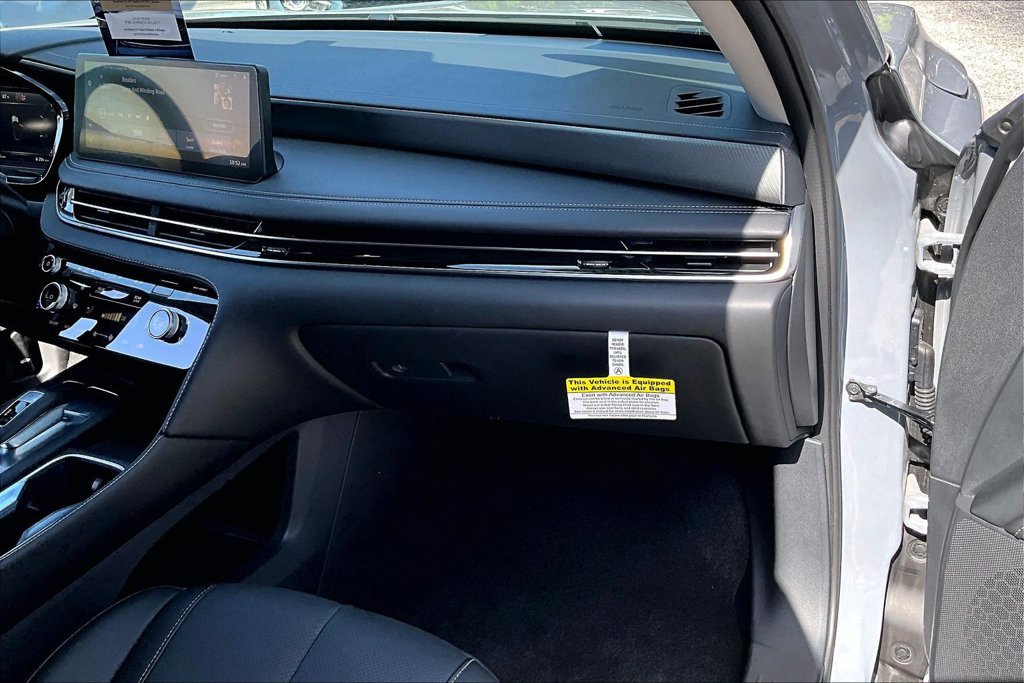 Used 2026 INFINITI QX60 Luxe w/ Cargo Package FWD image 19