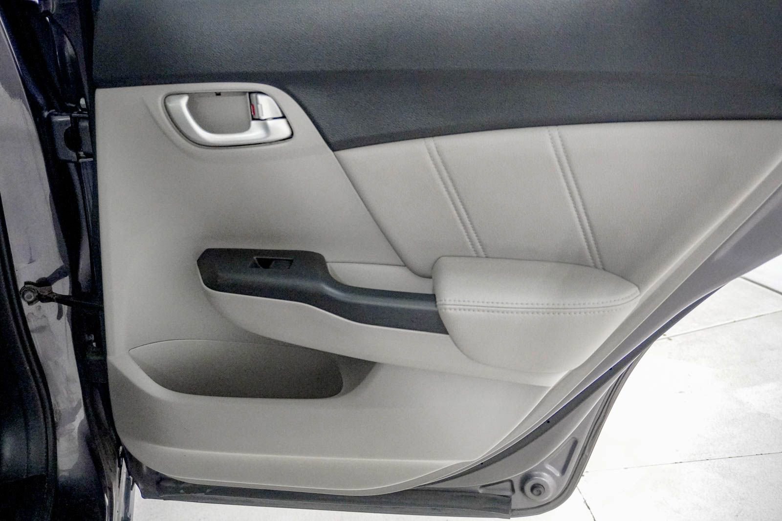 Used 2015 Honda Civic EX-L image 34