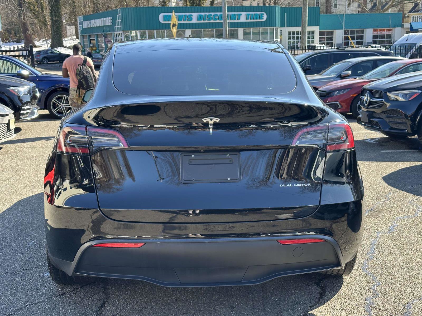 Used 2021 Tesla Model Y Long Range AWD/4WD image 4