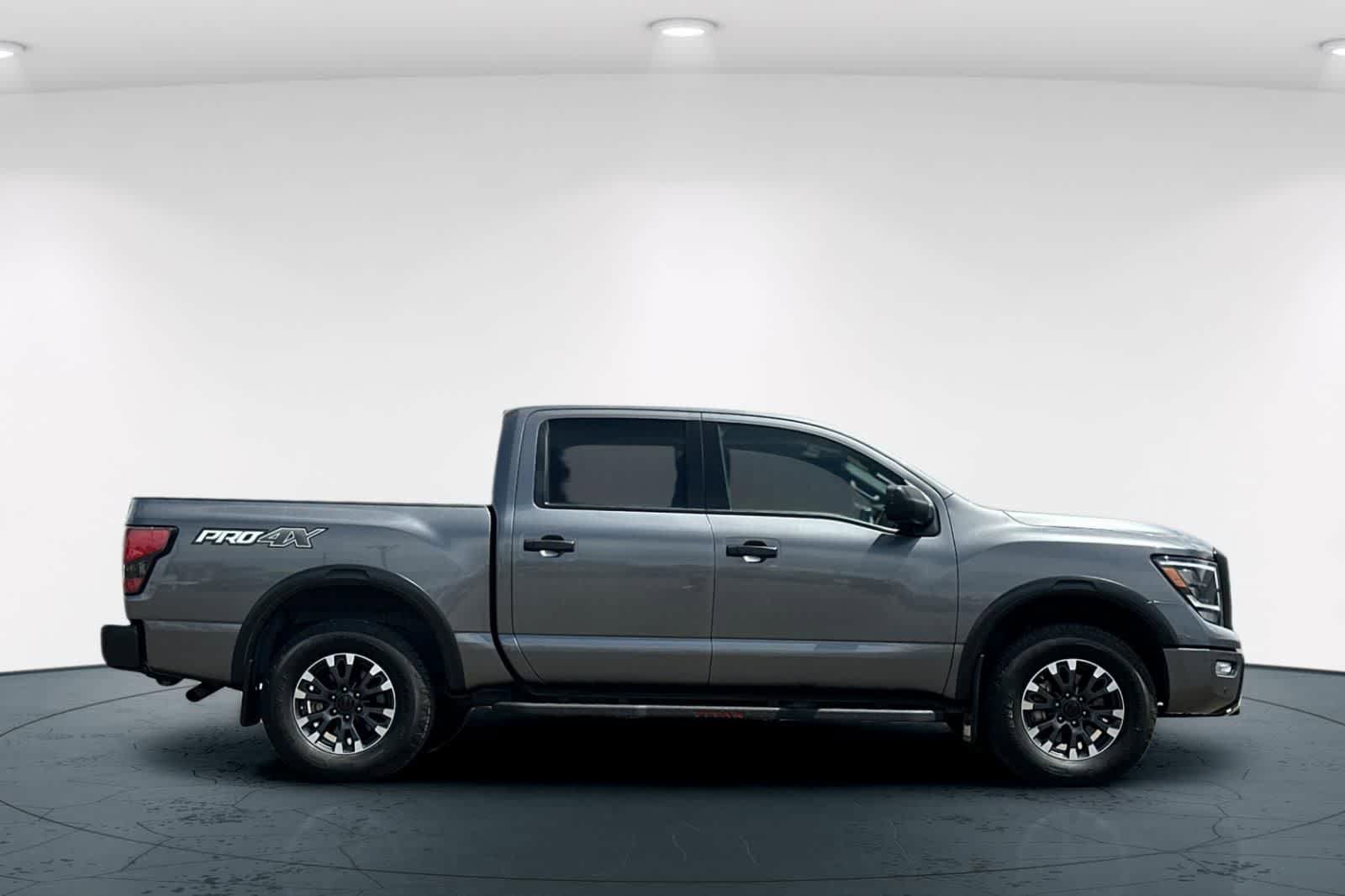 Used 2024 Nissan Titan PRO-4X w/ Pro-4x Utility Package AWD/4WD image 6