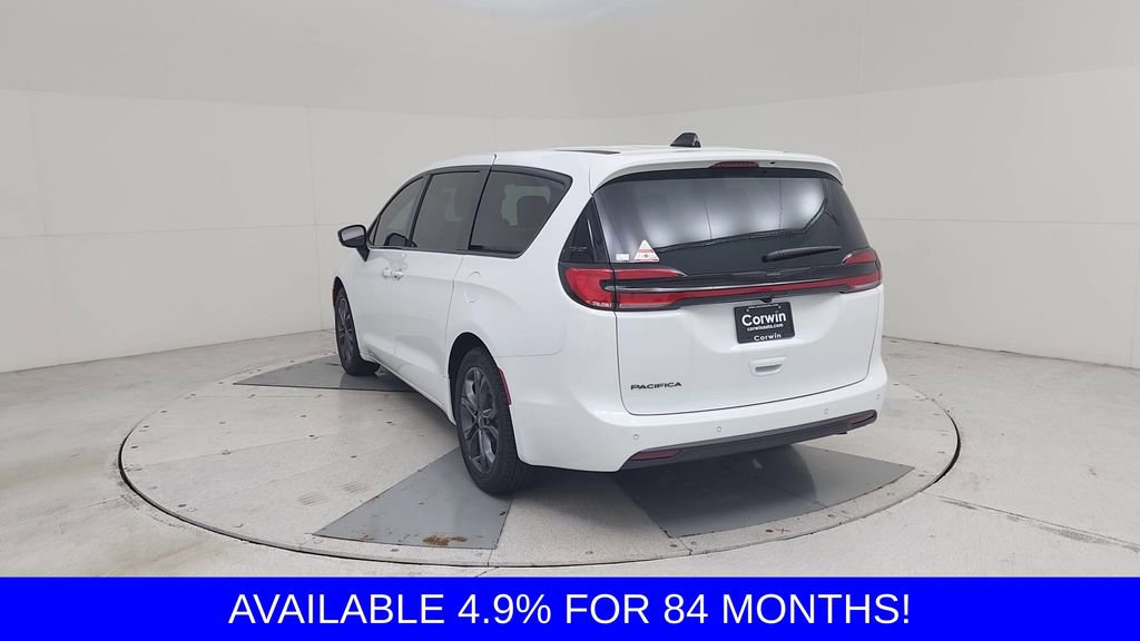 New 2026 Chrysler Pacifica Select image 11