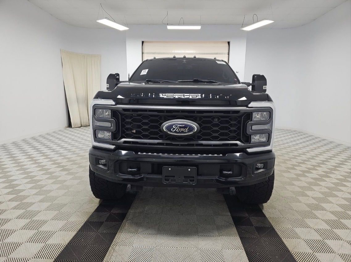 Used 2023 Ford F250 Lariat w/ Sport Appearance Package image 12