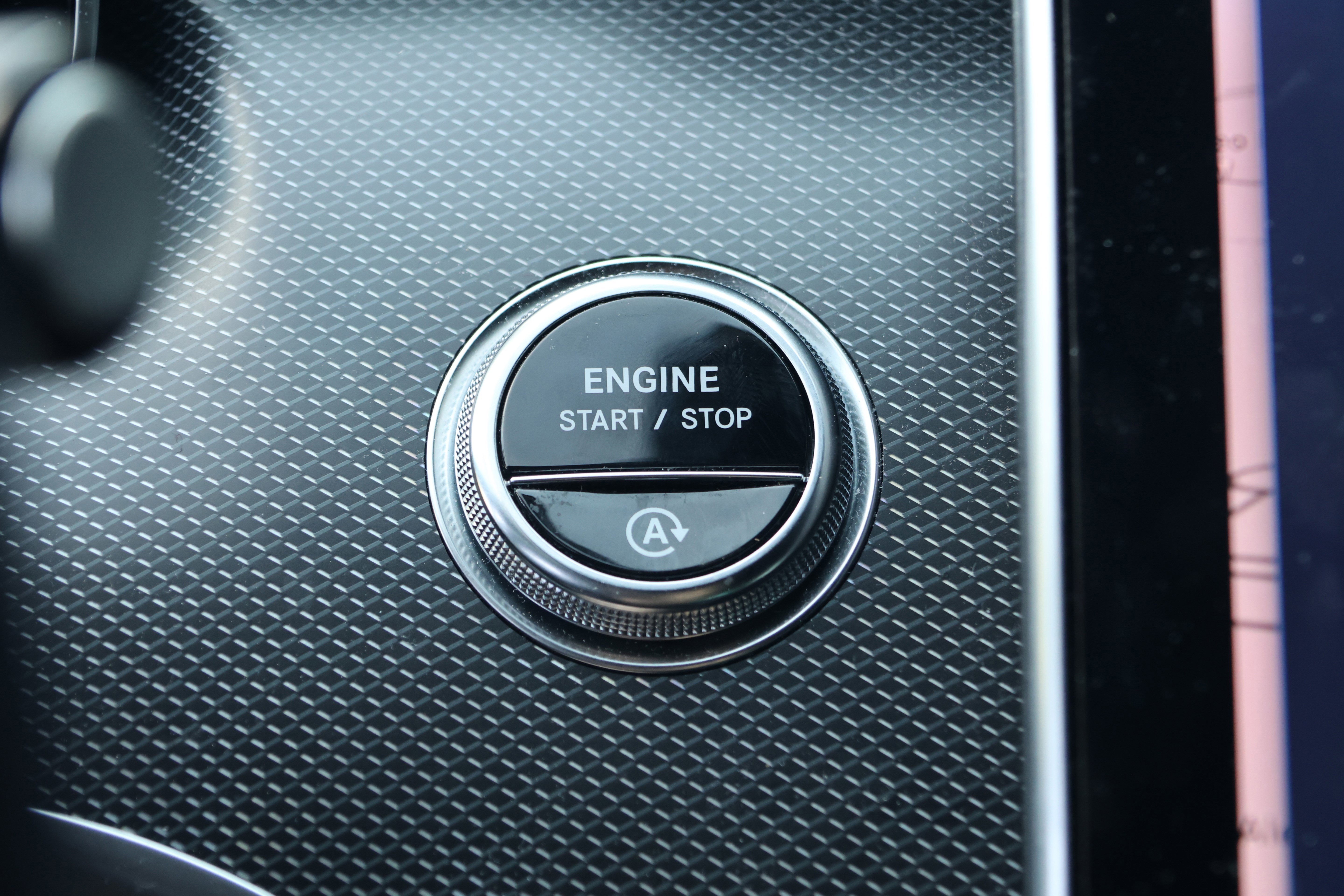 Used 2024 Mercedes-Benz C 300 4MATIC Sedan image 24