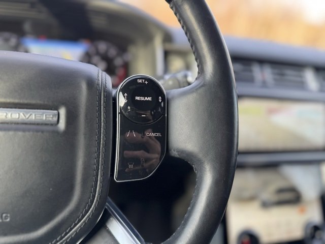 Used 2020 Land Rover Range Rover HSE image 28