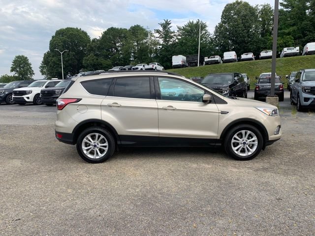 Used 2018 Ford Escape SEL FWD image 10