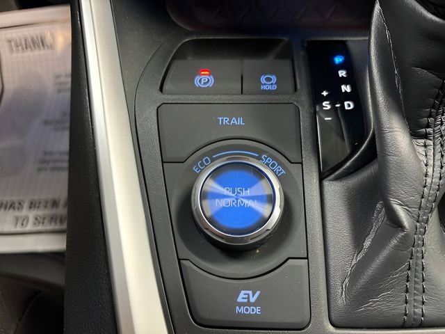Used 2019 Toyota RAV4 Limited image 33