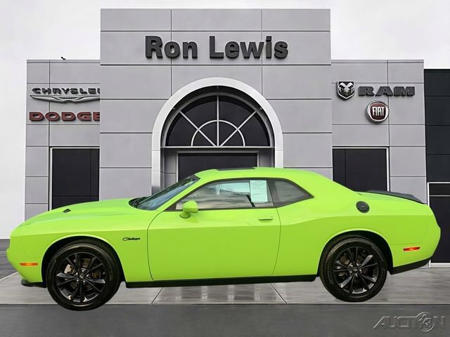 Used 2023 Dodge Challenger SXT w/ Blacktop Package