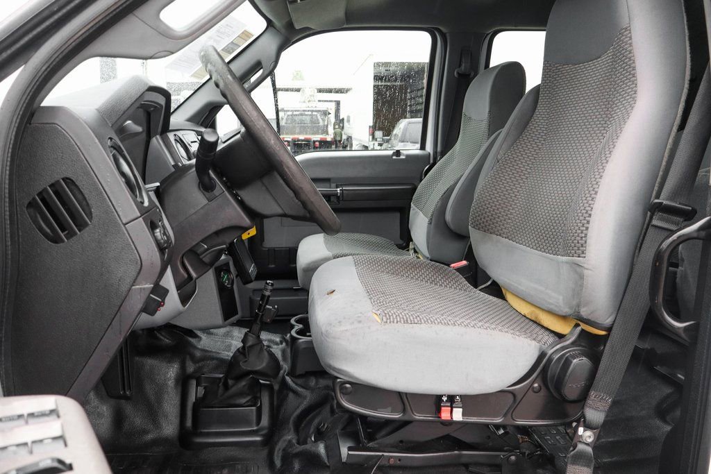 Used 2016 Ford F650 2WD Crew Cab Super Duty image 23