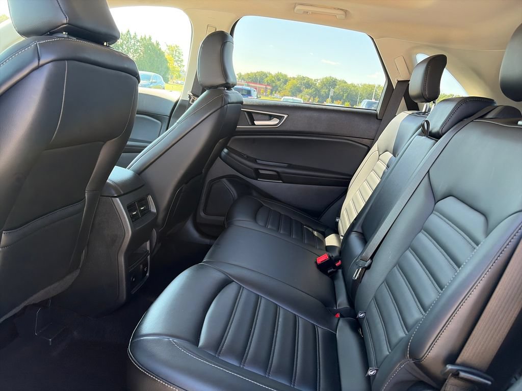 Used 2024 Ford Edge SEL w/ Convenience Package AWD/4WD image 28