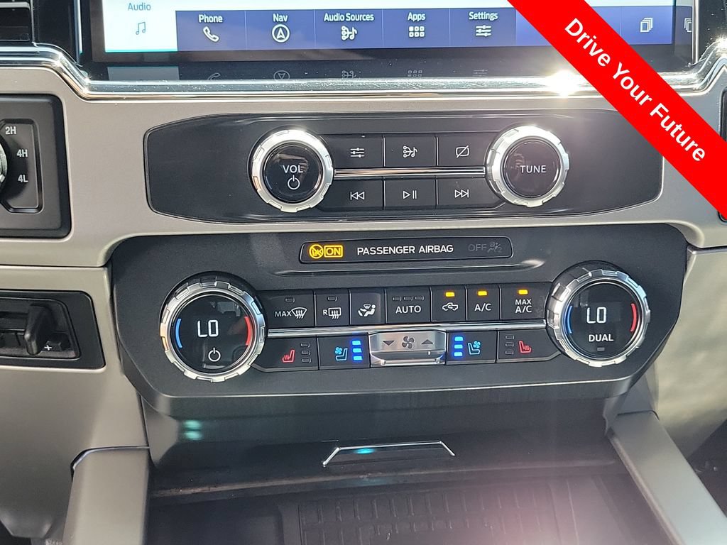 Used 2022 Ford F350 Lariat w/ Lariat Ultimate Package AWD/4WD image 14