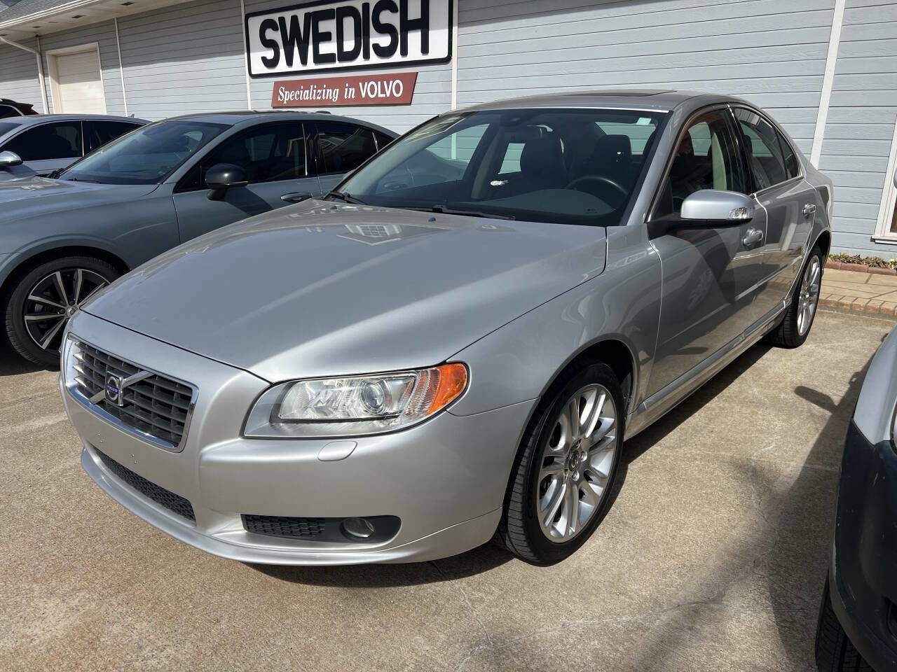 Used 2008 Volvo S80 T6 image 1