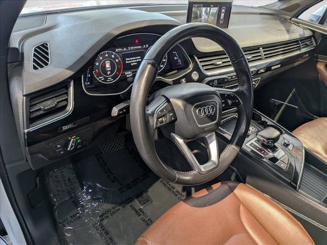 Used 2018 Audi Q7 3.0T Premium Plus w/ Premium Plus Package AWD/4WD image 10