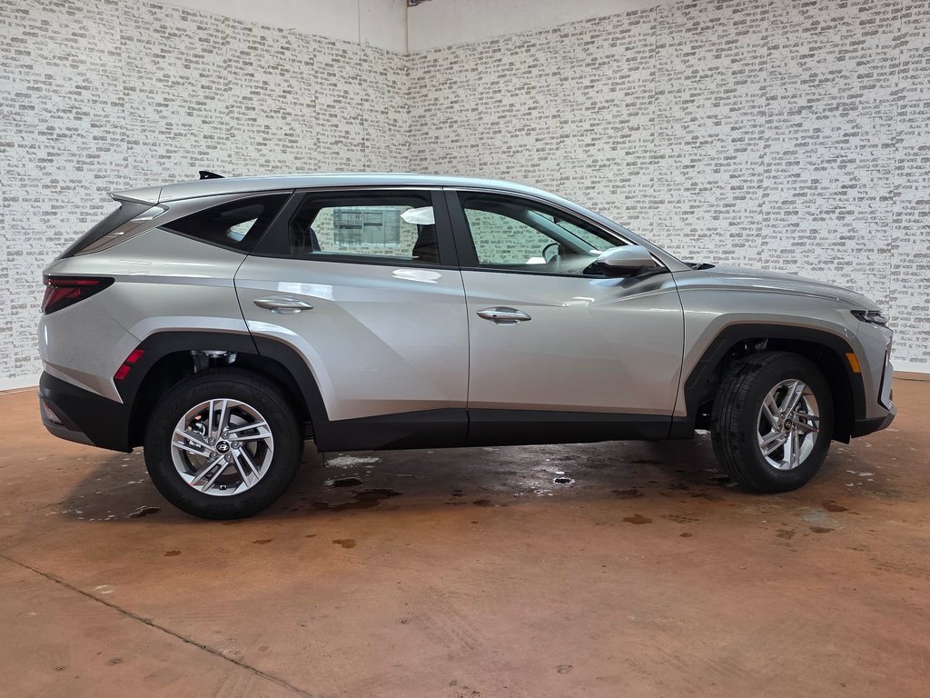 New 2026 Hyundai Tucson SE image 11
