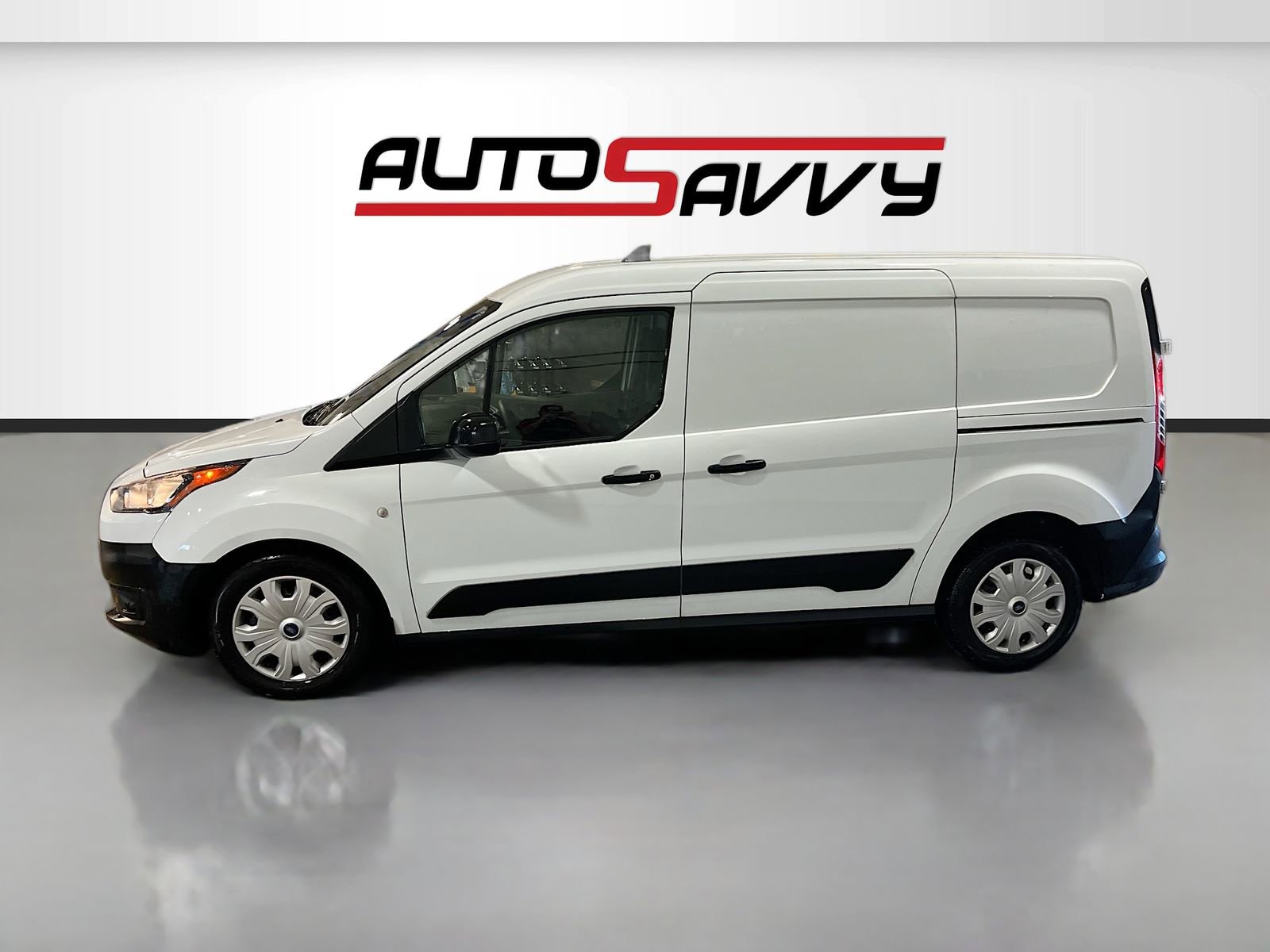 Used 2023 Ford Transit Connect XL image 4